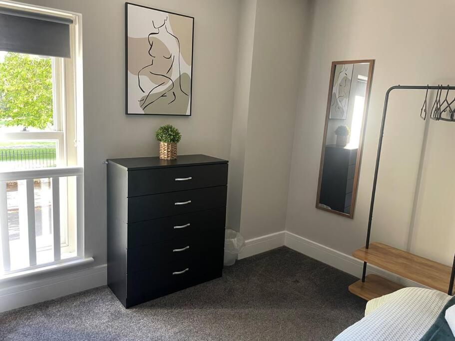 Poplar House-2Bedroom House In Town Centre With Free Parking By Shortstays4U King's Lynn Exteriör bild